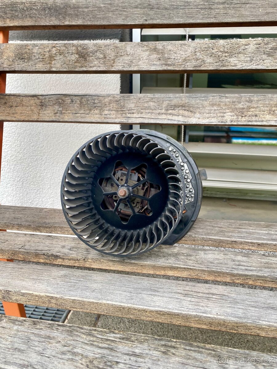 Vnitřní ventilátor VW (VW blower)