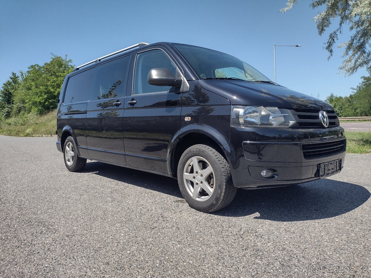 Volkswagen Transporter T5 2.0TDI