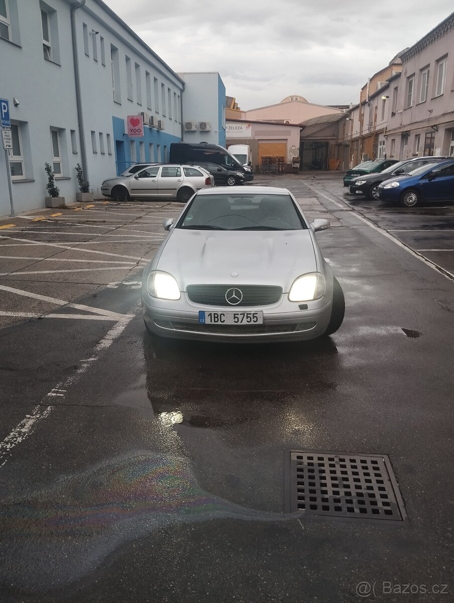 Mercedes