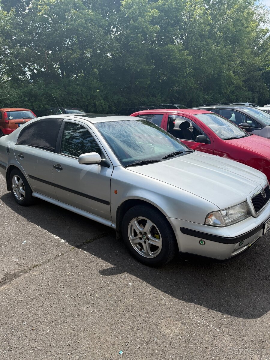 Škoda Octavie 1 1.6 SR 74 kw