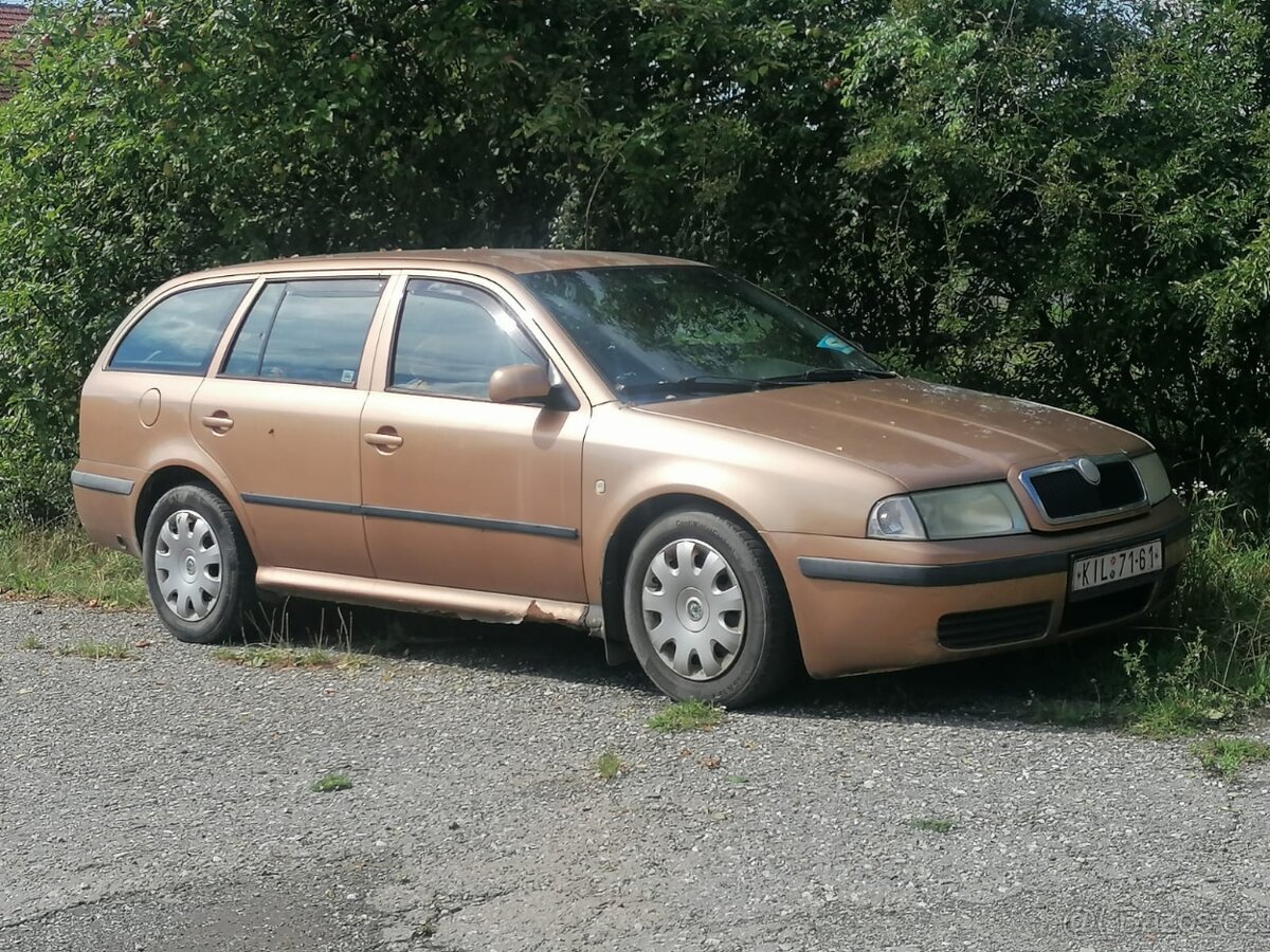 skoda oct 1 kombi 1.6LPG