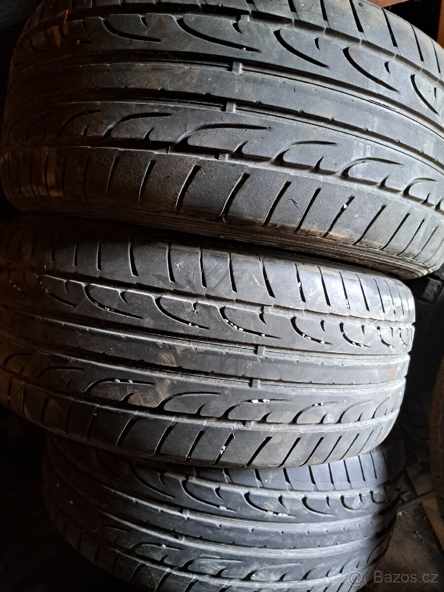 215/45 r16 86H