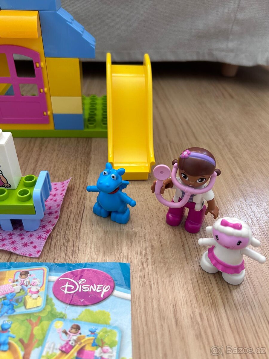 Lego Duplo 10606 - Doktorka Plyšáková - Ordinace na dvorku