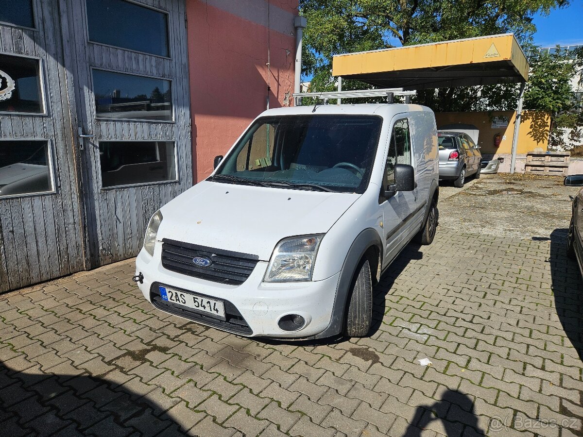 Na díly Ford transit connect