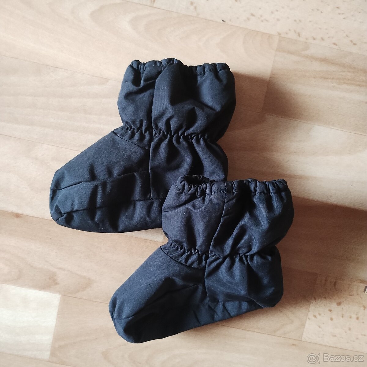 Dětské capáčky 22/24 v H&M