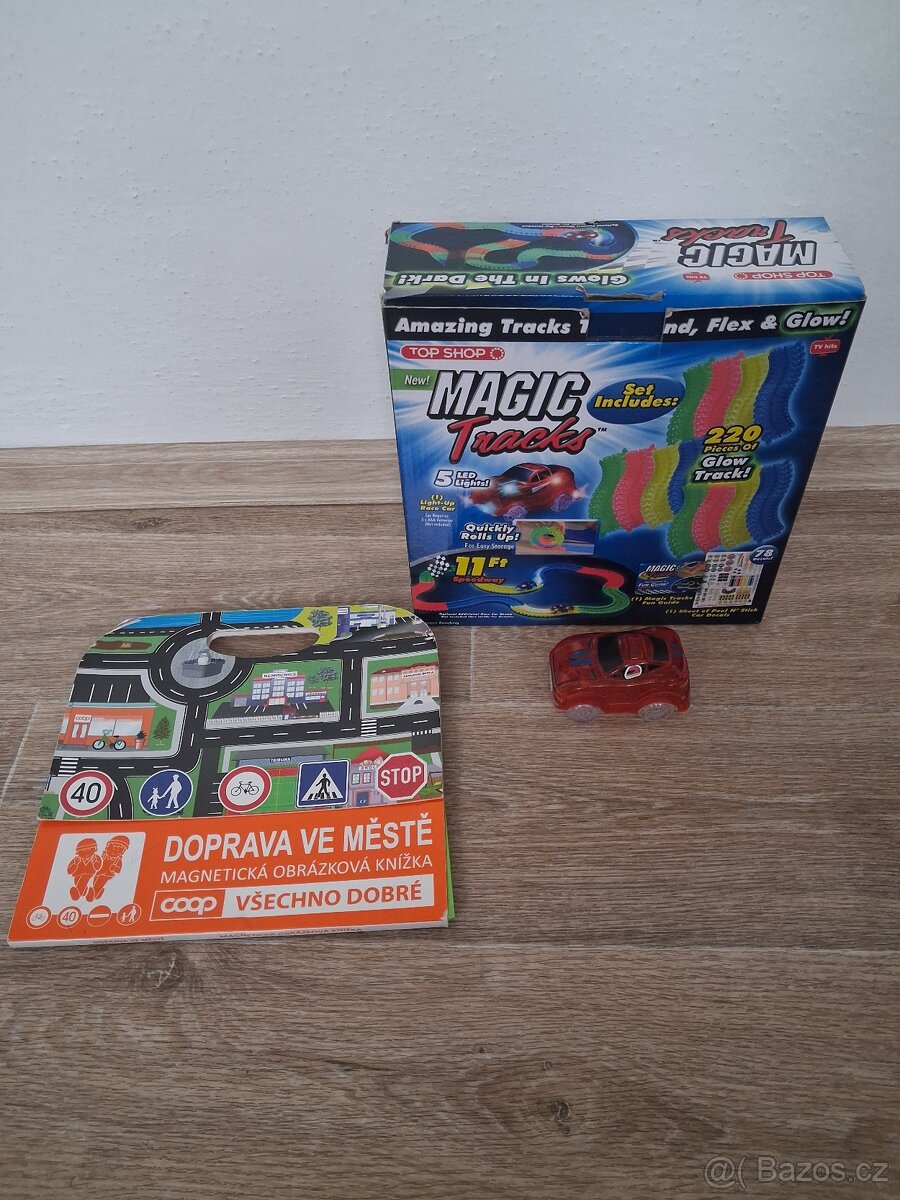Autodráha se svítícím autíčkem