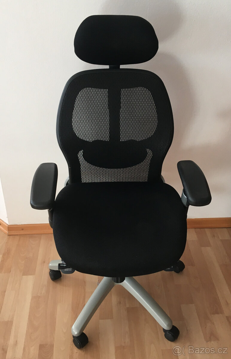 Kancelářská židle (křeslo) Merkur s posuvem sedáku