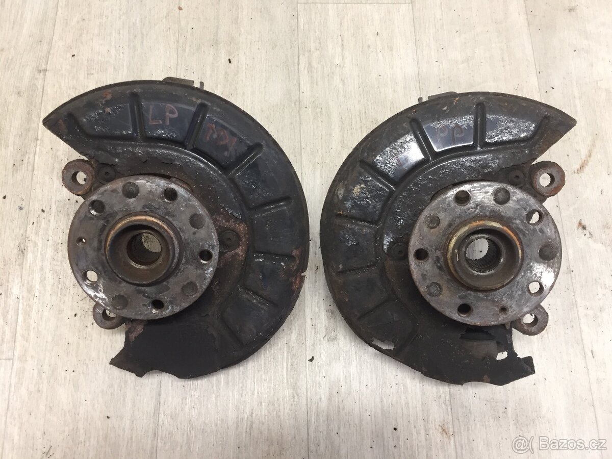 VW GOLF 5 2003-2008 - PŘEDNÍ TĚHLICE VĚTŠÍ