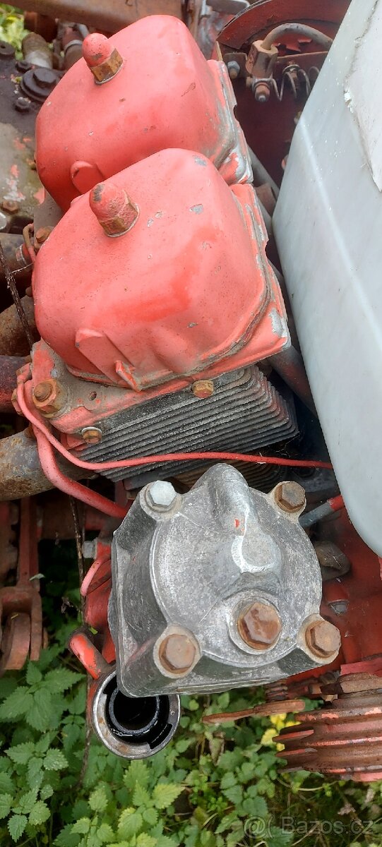 Traktor rs 09 multicara