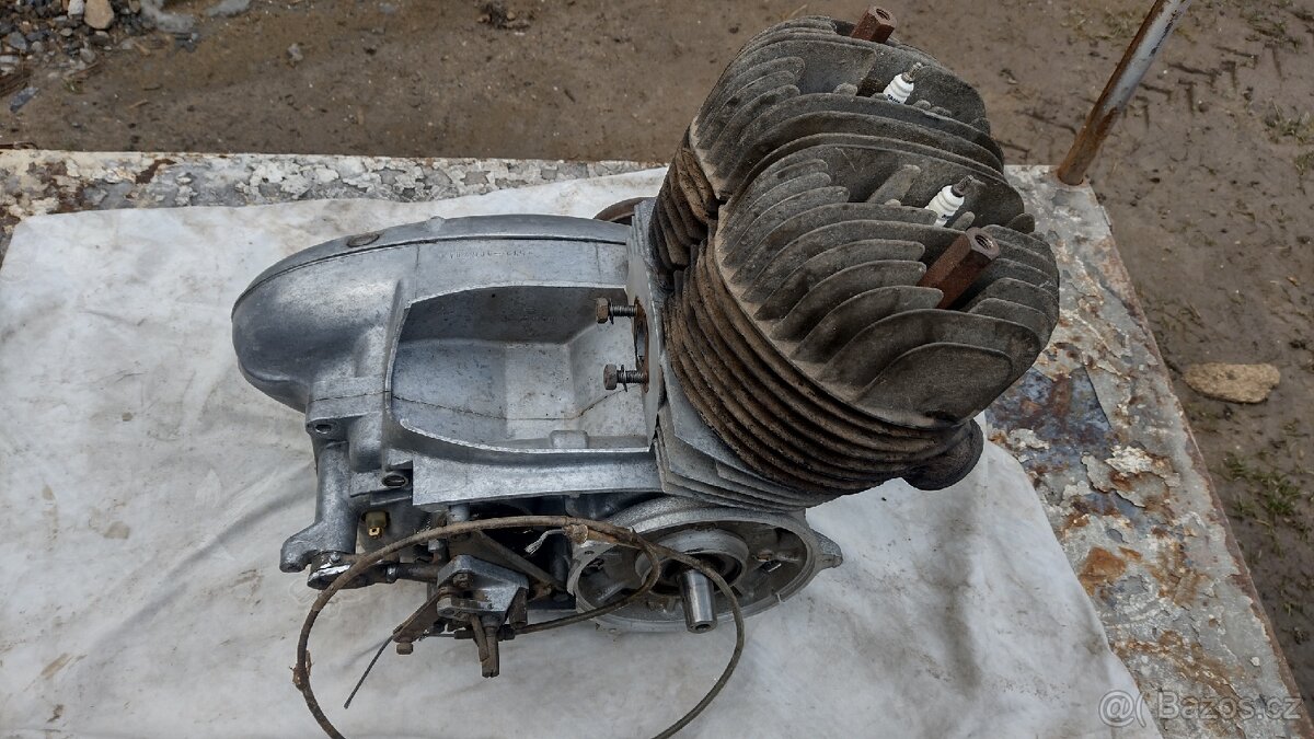 Motor velorex 350 mechanika