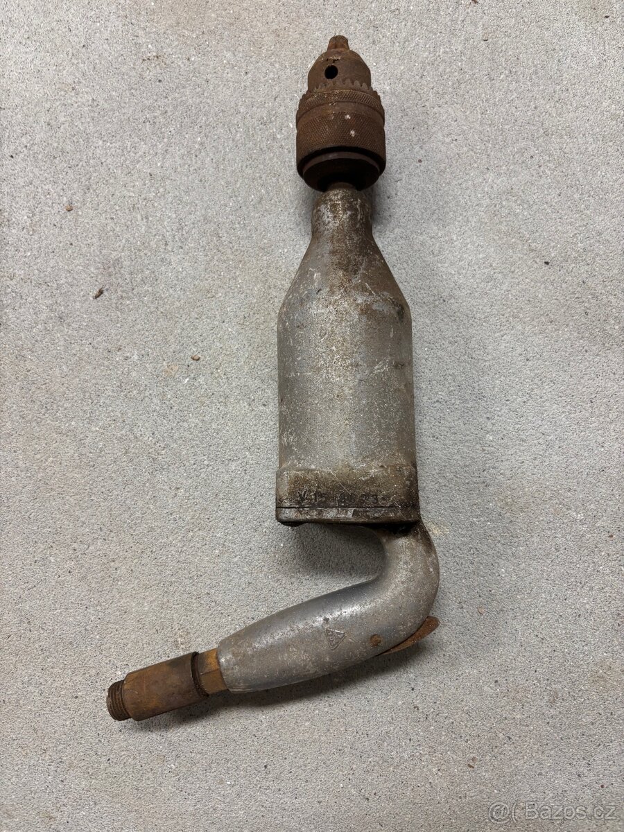 Historická pneumatická vrtačka TOS sklíčidlo