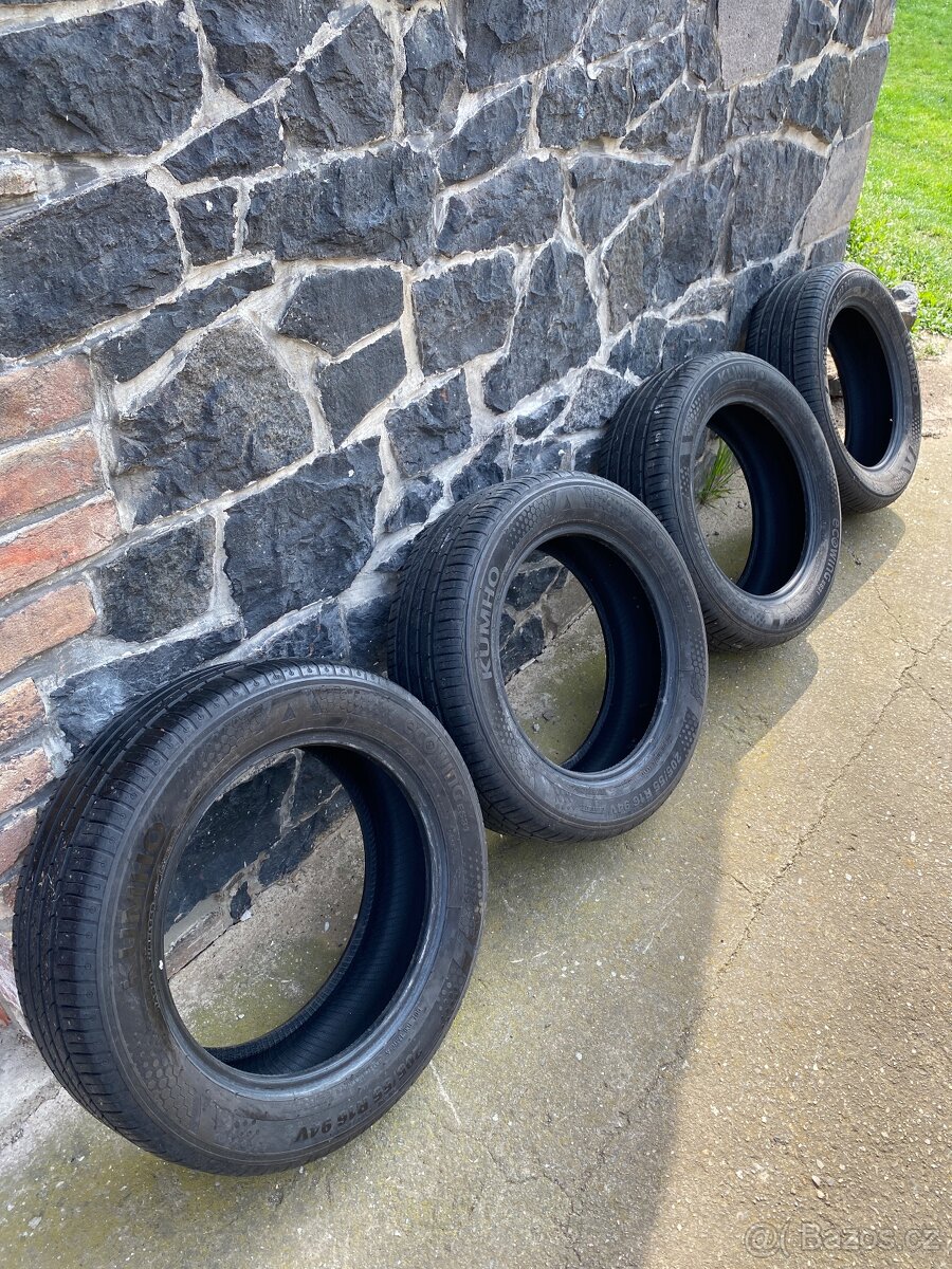Letní pneu 205/55 r16 Kumho