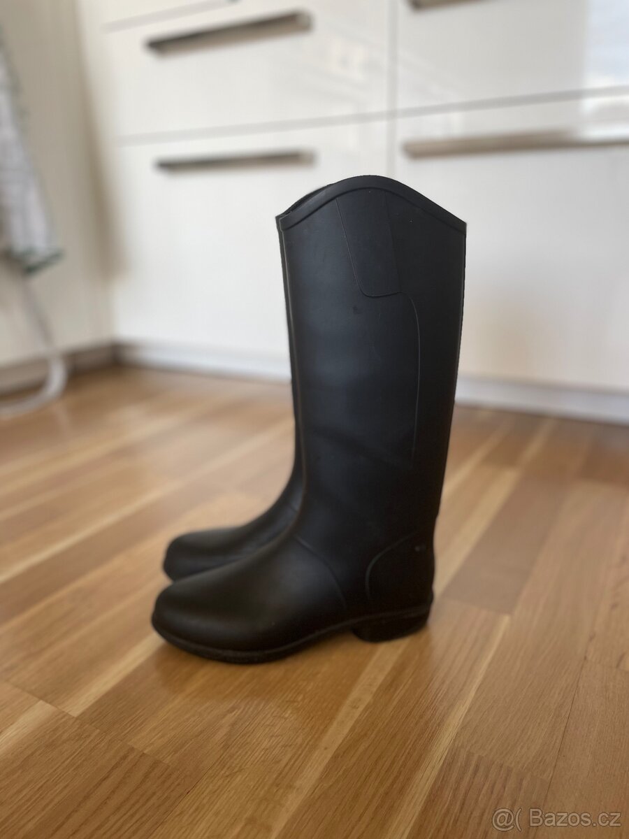 Dětské jezdecké holinky vel. 35 TOP STAV