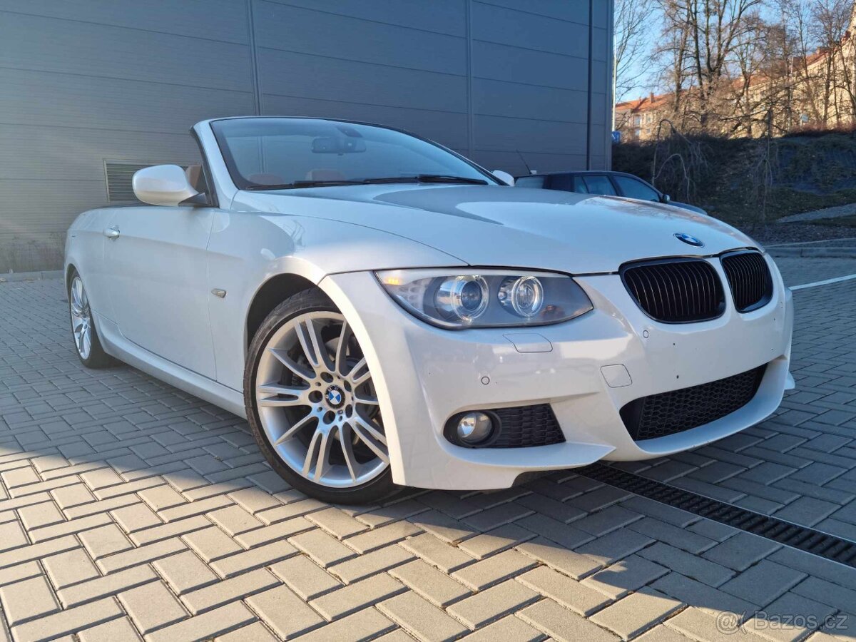 BMW E93 330I LCI 6st Manuál Tovární M Paket