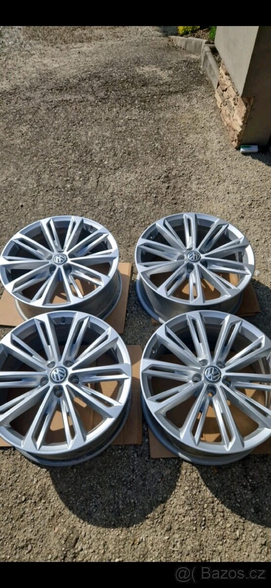 Alu kola passat b8