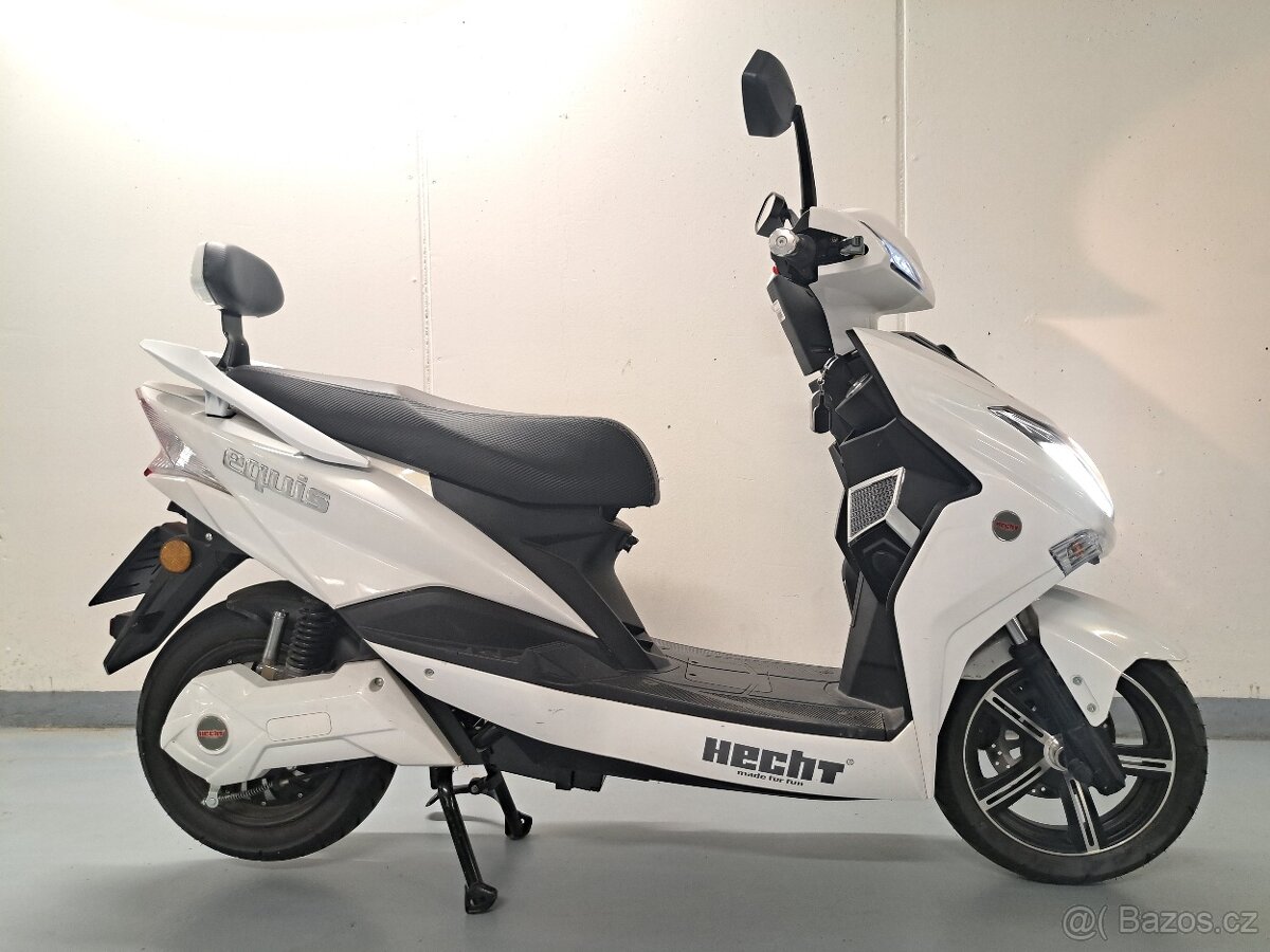 Elektroskútr Hecht Equis - najeto 138km, nové baterie