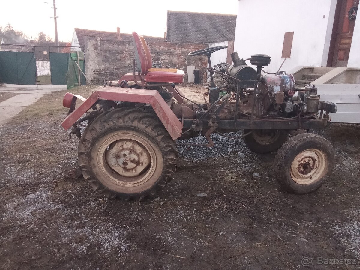 Traktor