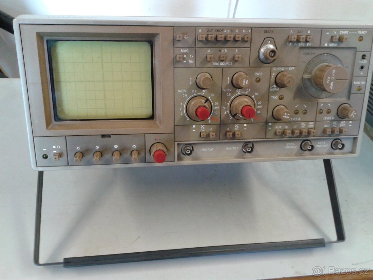 Osciloskop TESLA BM 584