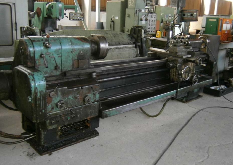 Soustruh SU 50