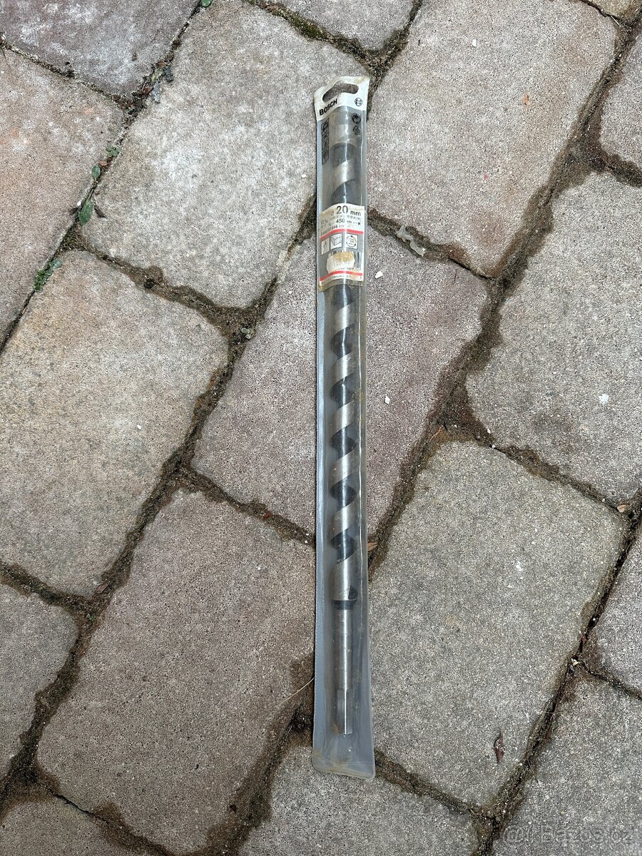 BOSCH vrt. hadovitý 20mm / 450mm 2.608.597.646