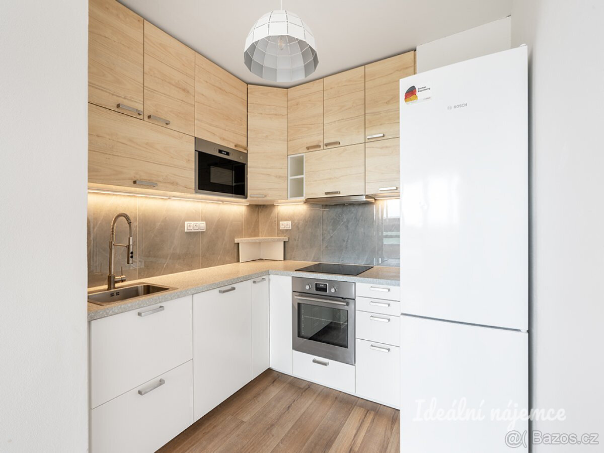Pronájem bytu 3+kk, Vratislavská, Bohnice, 56 m2