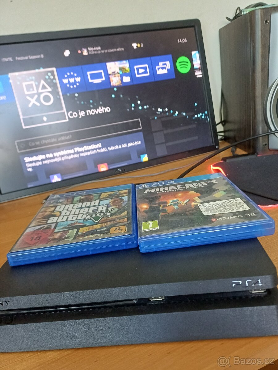 PS4 Slim