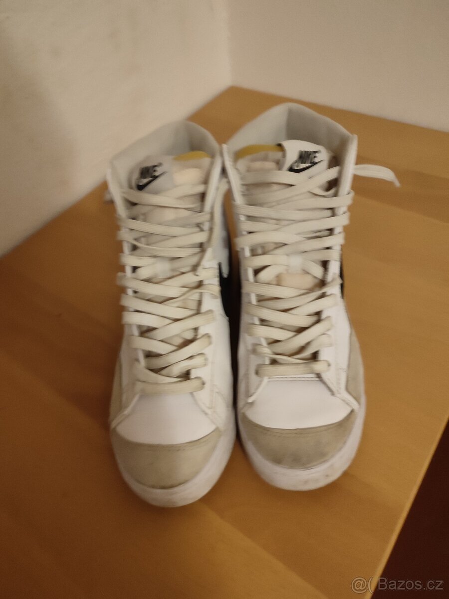 Nike blazer 77 high