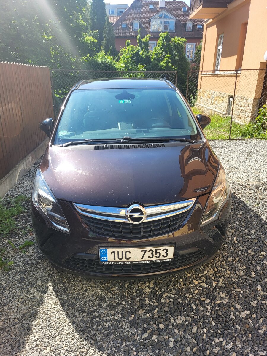 Opel Zafira Tourer 1,6 TDI