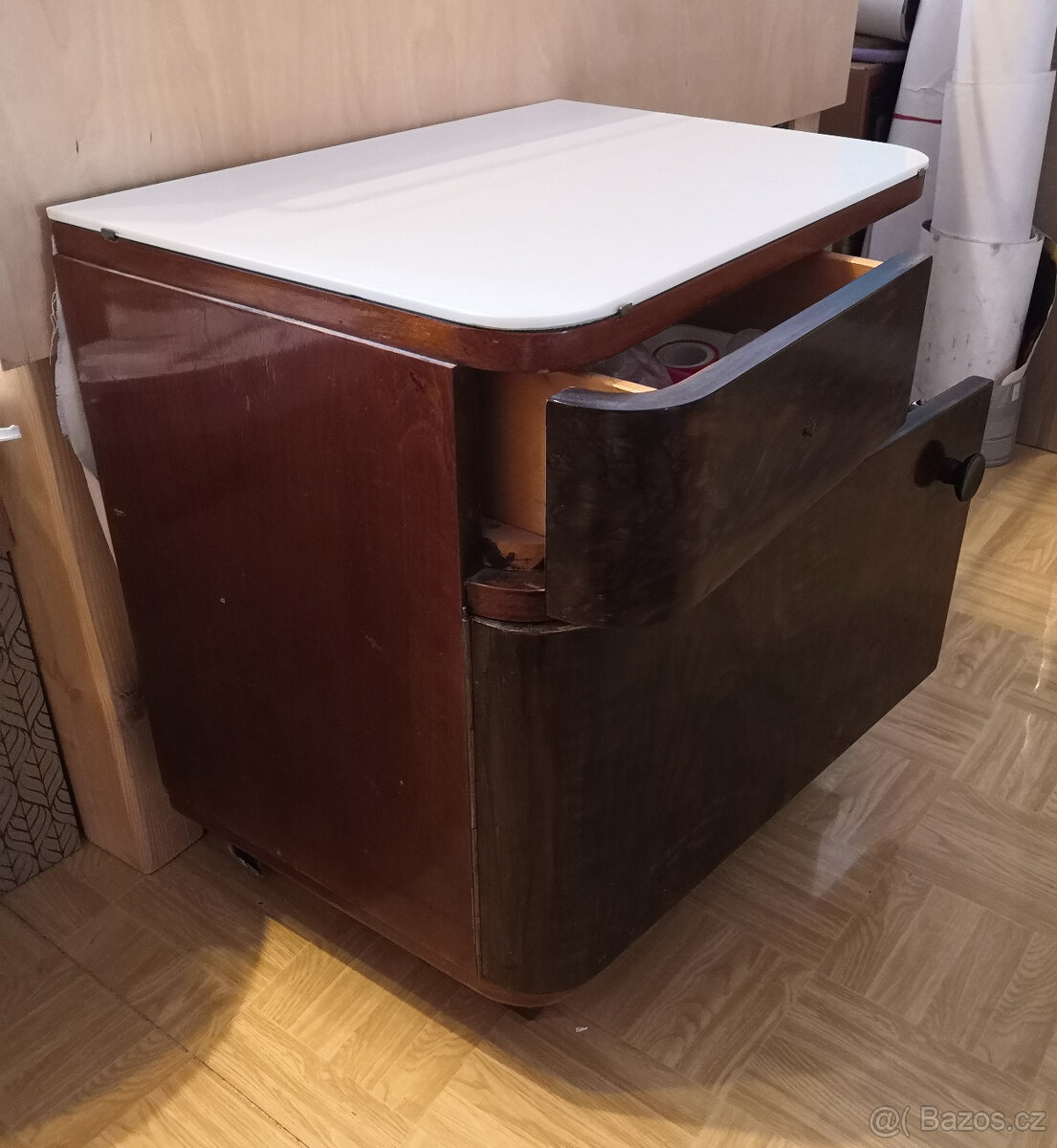 Retro noční stolky L+P + botníček (skříňka)