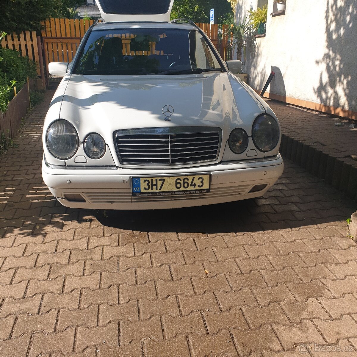 Mercedes Benz 210 E300 TD avantgarde, r.v. 1998
