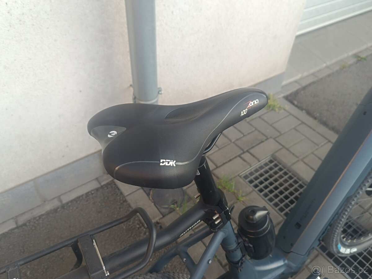 Dámské elektrokolo