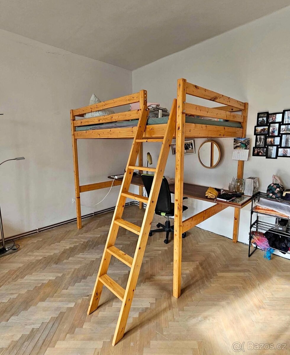 DOVOZ MOŽNÝ patrová postel masiv 140x200