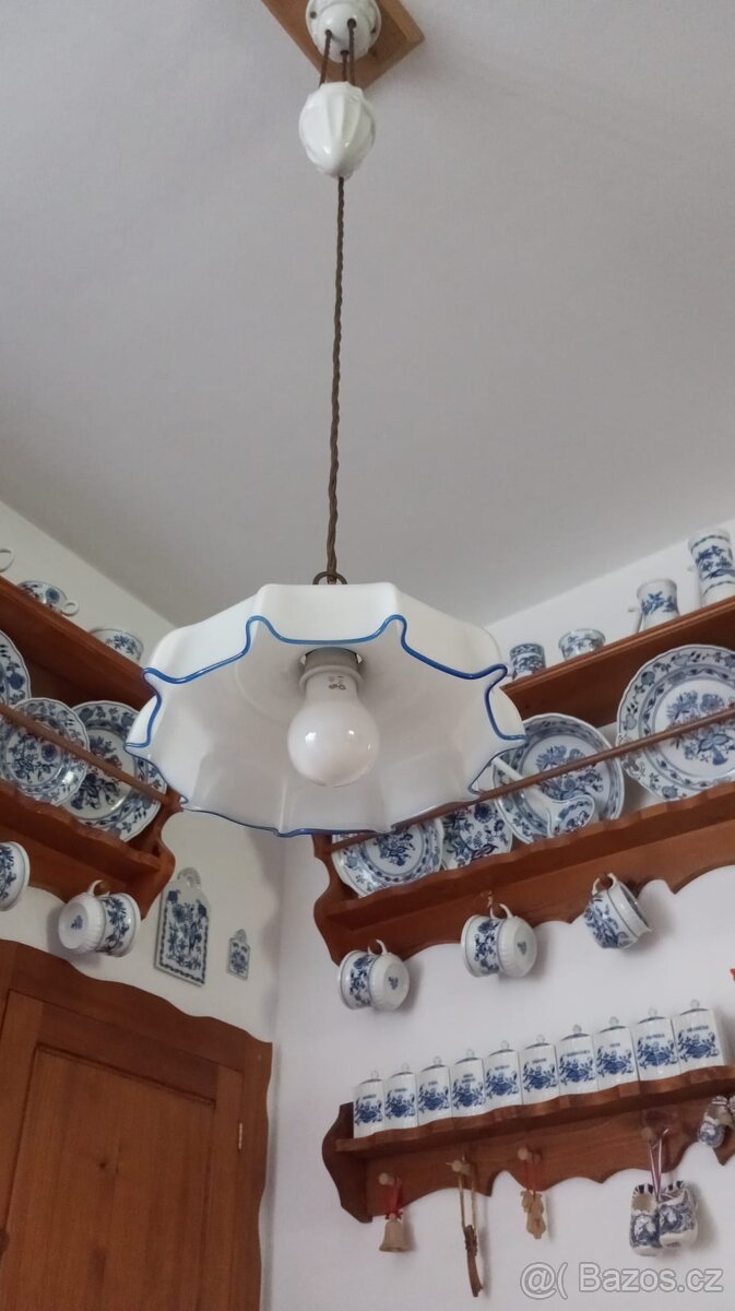 Starožitná lampa
