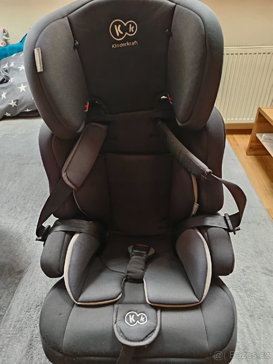 Prodám autosedačku bez izofixu