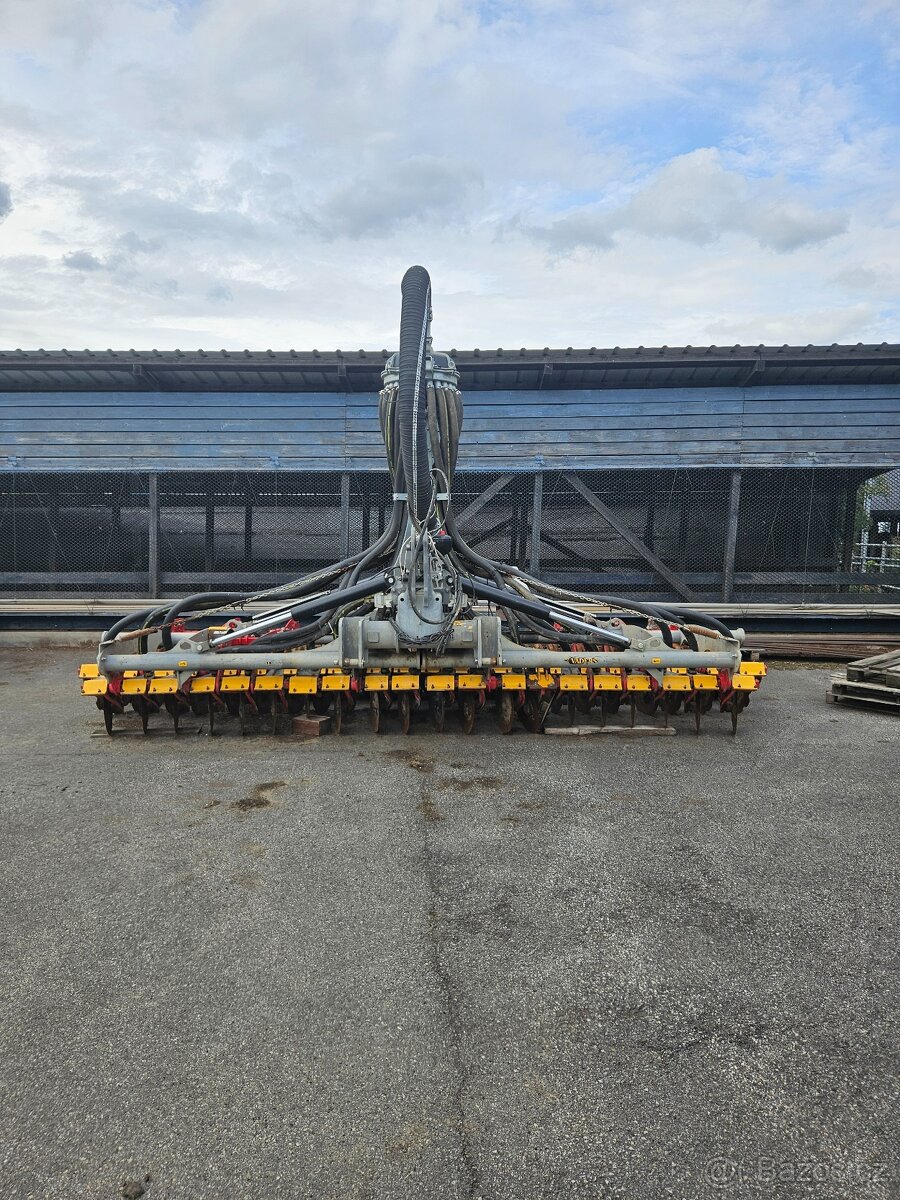 Vaderstad Carrier 525