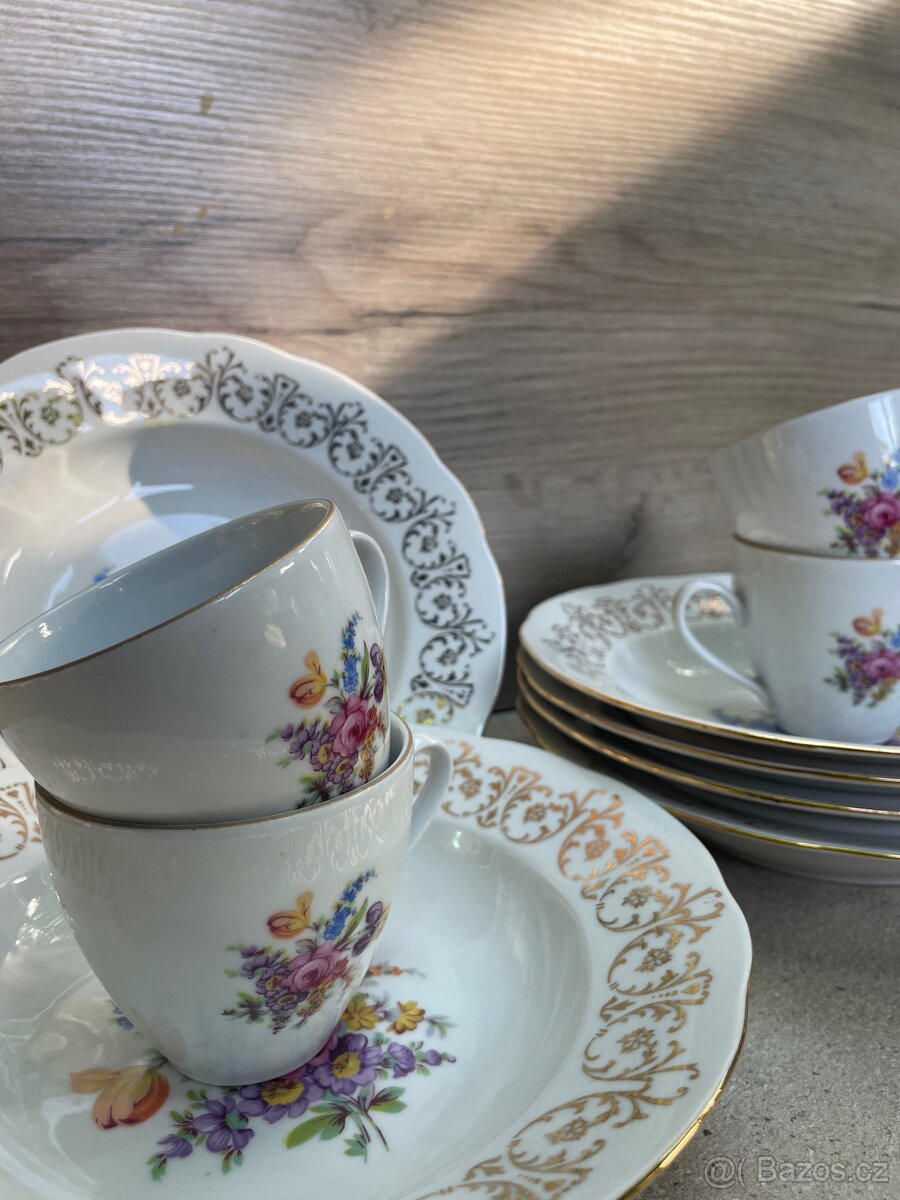 Porcelánové nádobí