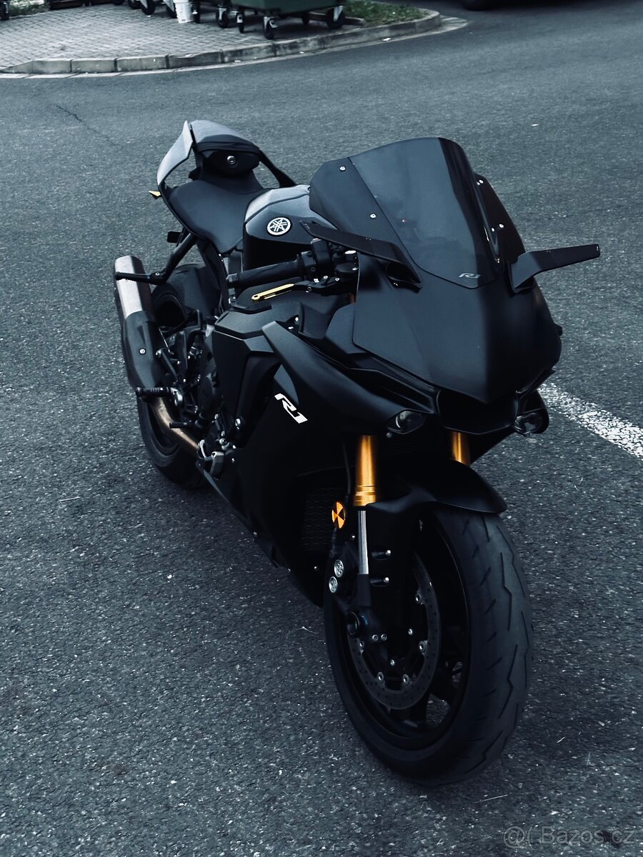 Yamaha YZF R1, Yamaha R1, první registrace 2019