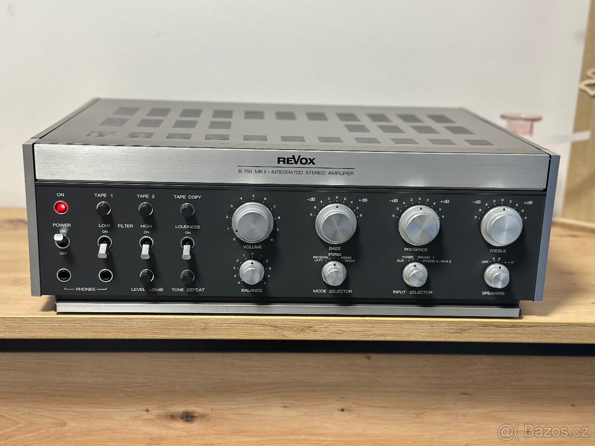 REVOX B 750 MKII KVALITNÍ STEREO ZESILOVAČ