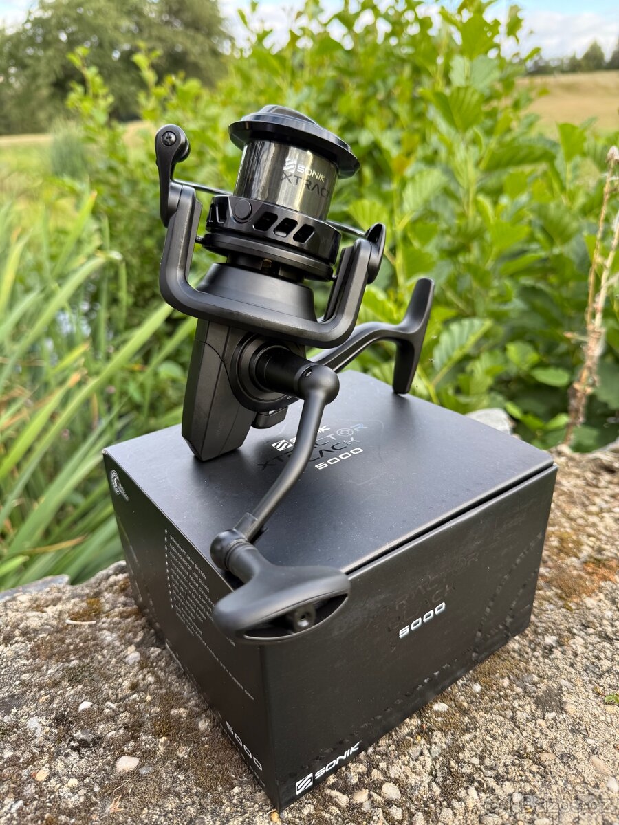 Kaprový naviják Sonik Xtractor Black 5000 – NOVÝ, sleva