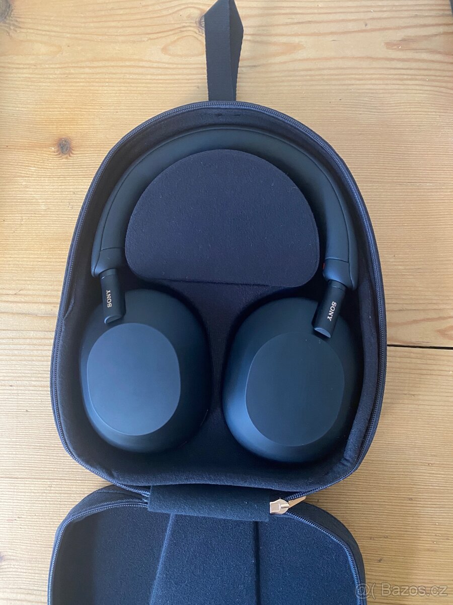 Sony WH-1000XM5