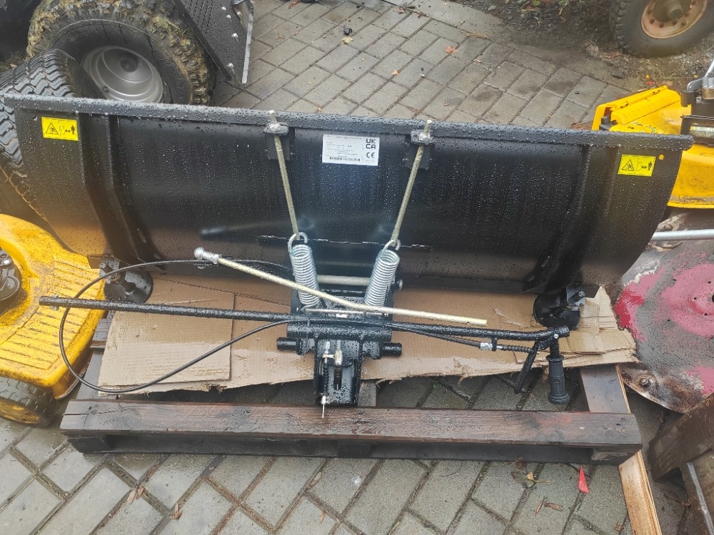 Seco radlice na sníh comfort s ovládáním z místa řidiče.