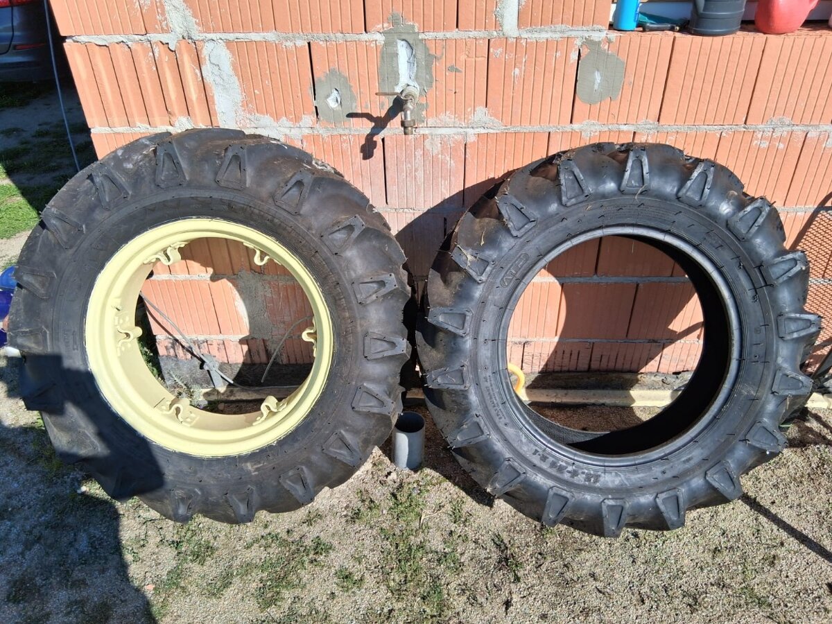 2 přední kola hnané pro nápravy Zetor 12,4 – 24