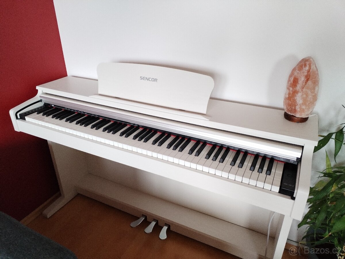 Digitální piano Sencor SDP 100 WH v záruce