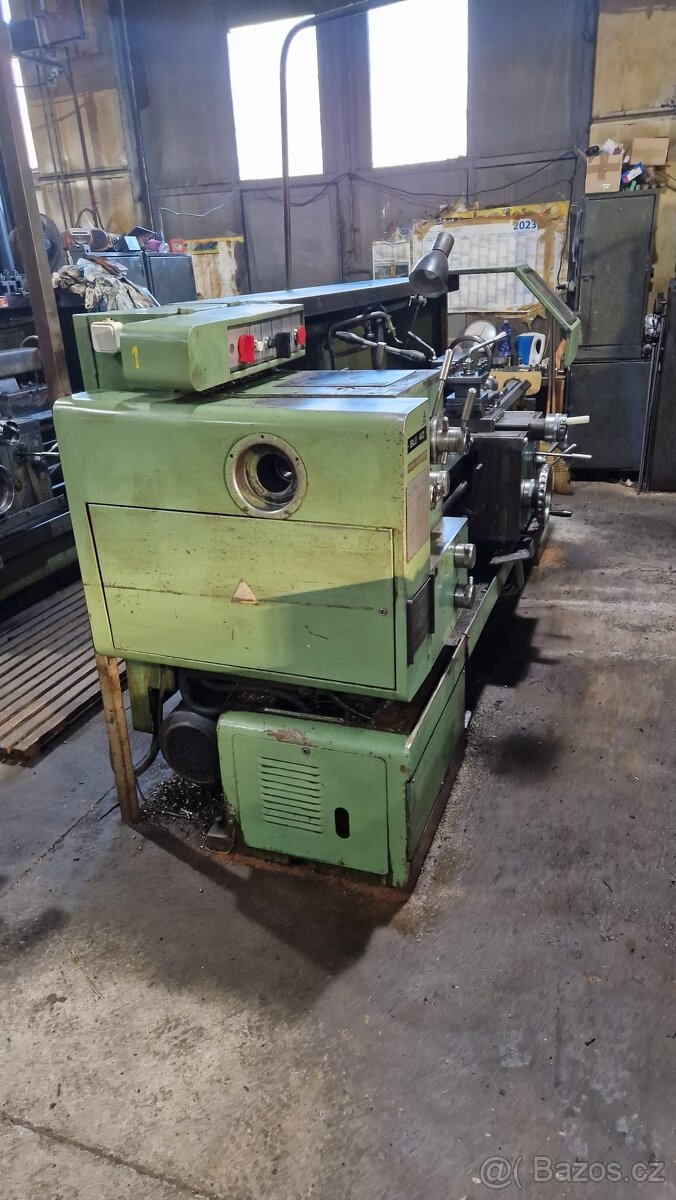 Sústruh SUI 40/1500