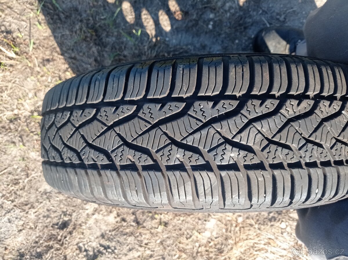 Celoroční pneumatiky 175/65/14