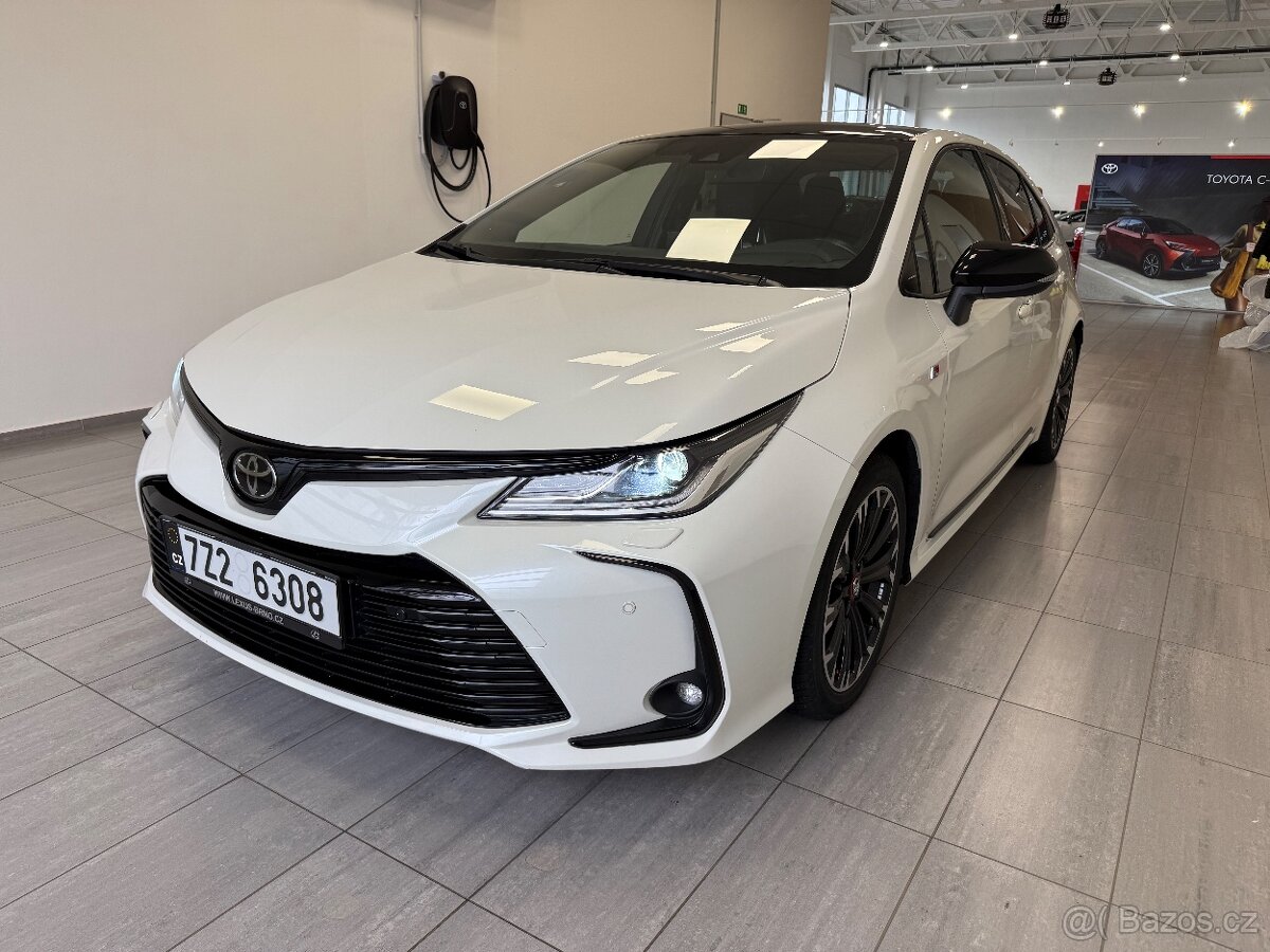 Toyota Corolla SD 1.8 Hybrid – GR SPORT