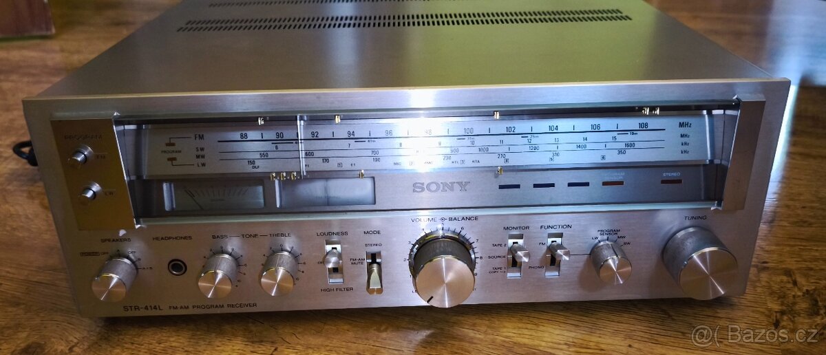 Vintage receiver SONY STR 414L(1978-79), velmi pěkný ,čti p