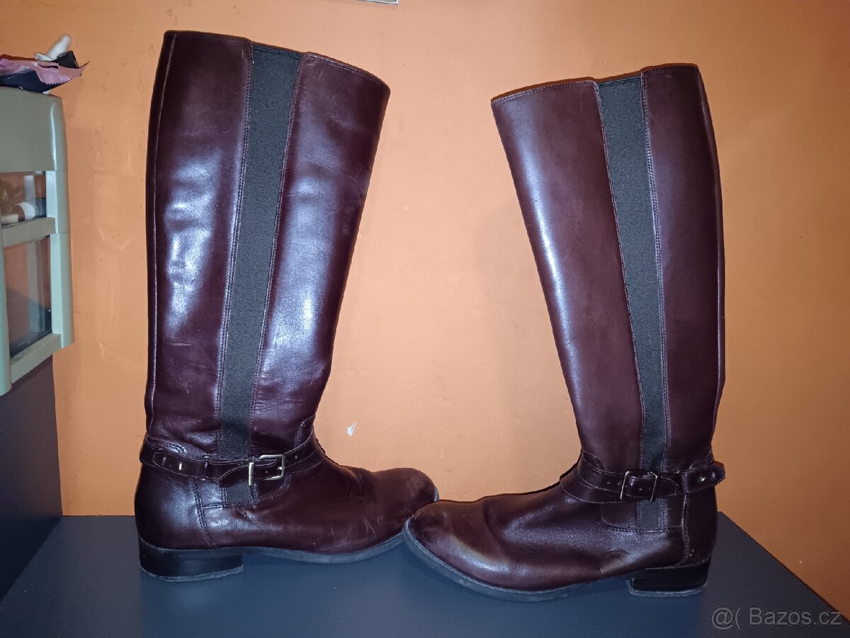 Dámské vysoké kozačky vel 40.
