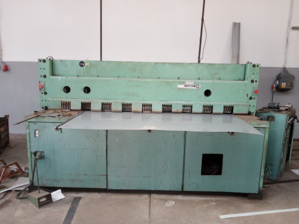 Nůžky tabulové NTE 2500/4 B