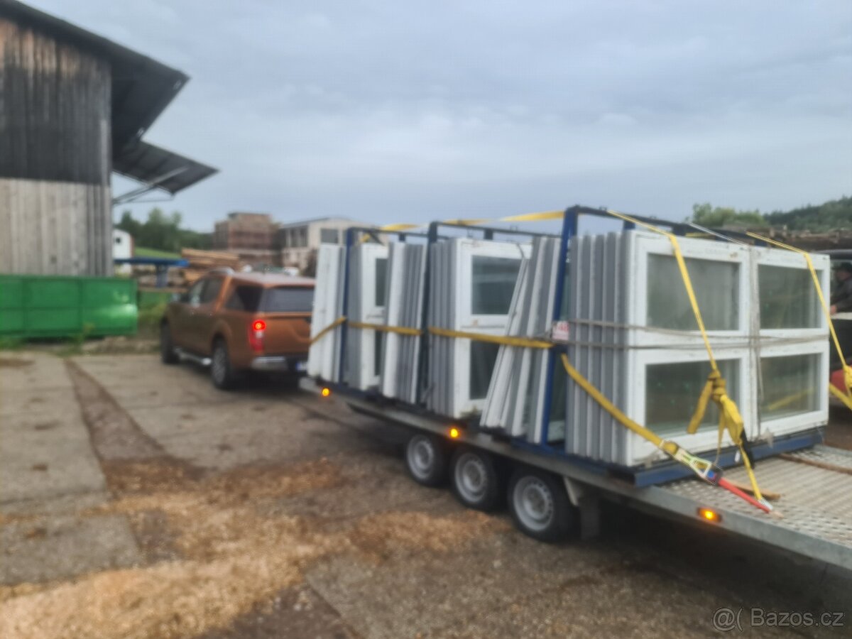 Prodám plastová okna